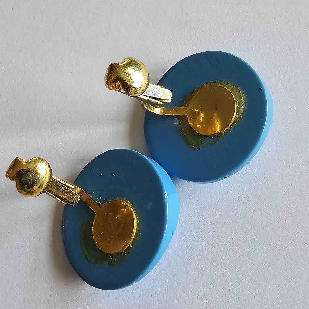 Vintage earrings clip on sky blue plastic cabochons retro